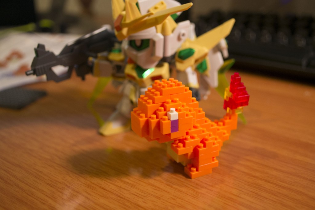 Gundam and Lego Charmander